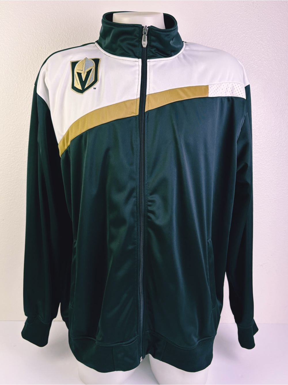 Vegas Golden Knights Majestic NHL Track
Jacket Mens 3XL Full Zip Embroidered
